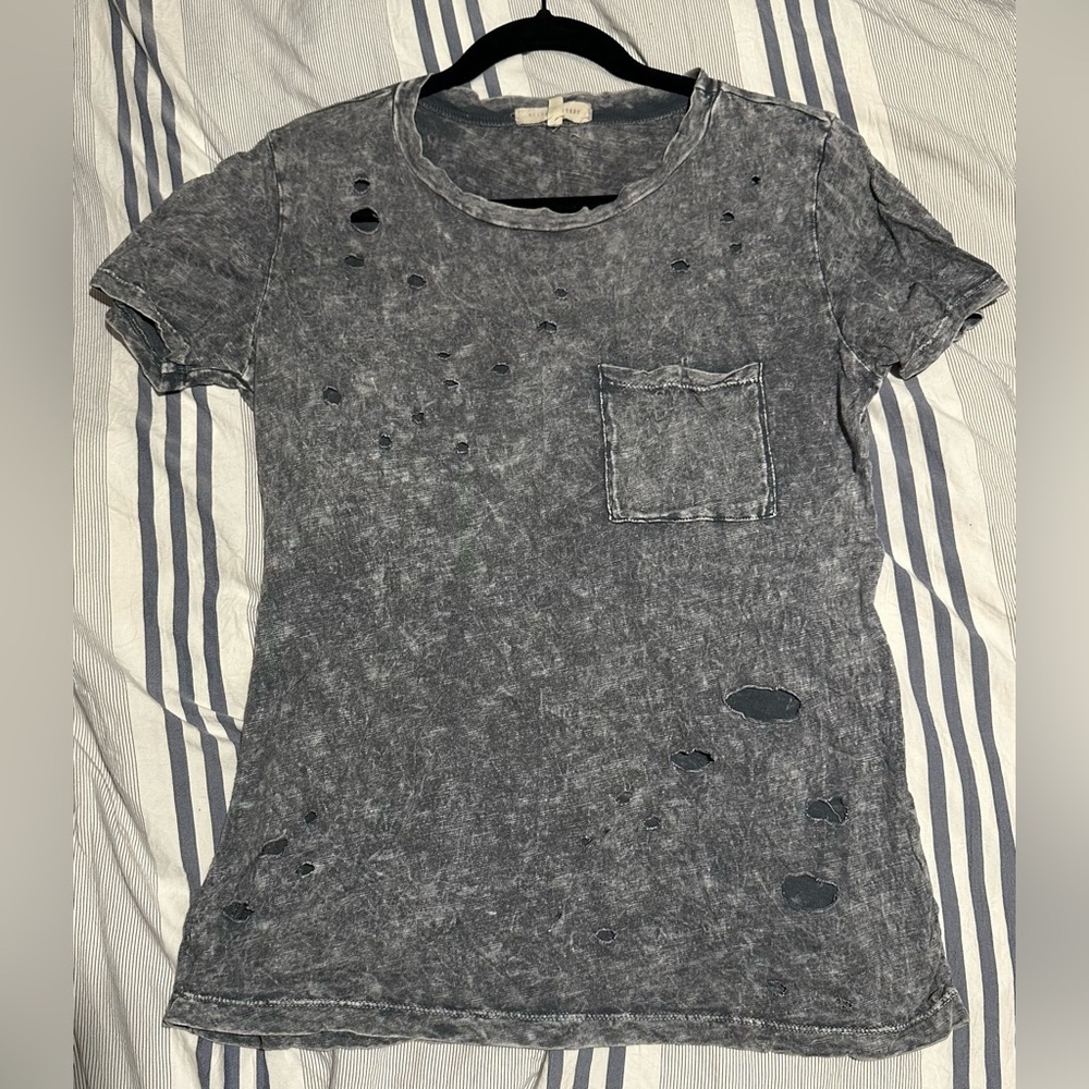 Gilded Intent distressed Tee | size M